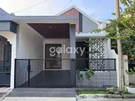 DIJUAL RUMAH CANTIK HANYA 1M AN DI GRIYA ASRI PAKUWON CITY