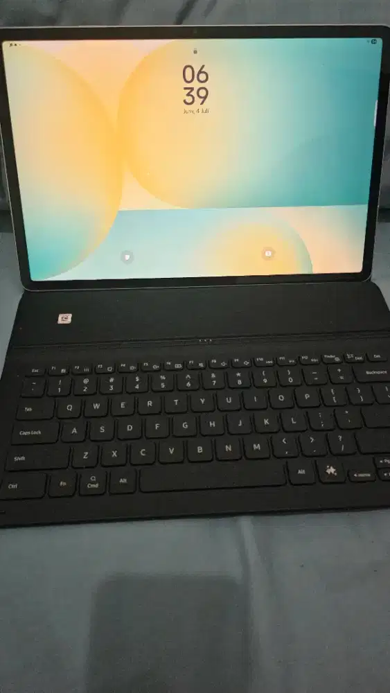Dijual cepat BU Samsung tablet S10 FE+ Wifi Only