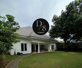 Rumah Cipete. LT.1100/LB.500. 4BR. 3Bath. Harga 28,5M.