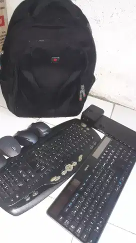 Jual borongan keyboard mouse tas polo masih bagus layak pakai