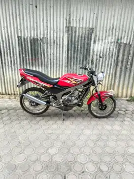 Ninja R Kiss 2001