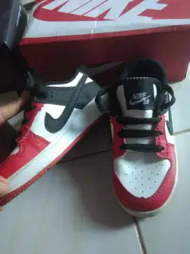 Sepatu anak size 27