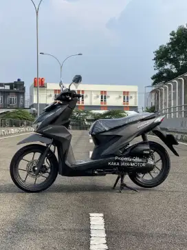 Kredit/Cash Beat Deluxe Fi 2023 Dijamin Barang Bagus