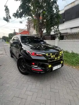 FullVar|| OriCat|| fortuner VRZ 2.8 GR 2023 no ctk 1 angka  sby