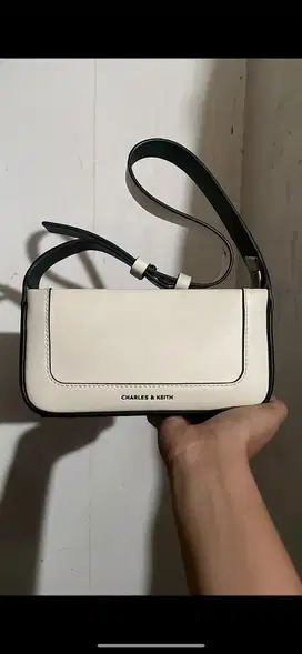 tas charles and keith