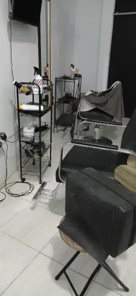 perlengkapan barber