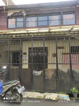 Jual rumah komplek Antapani, akses jalan 2 mobil hanya 7xxjt! JARANG