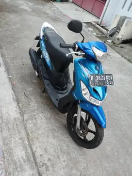Yamaha Mio 2011 ss lengkap mesin bagus plat Bekasi Kota stater hidup