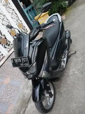 Yamaha Nmax 2015 ss lengkap mesin bagus pajak hidup Bekasi kabupaten