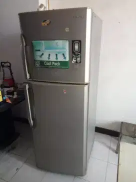 Jual kulkas samsung sama uchida 2 pintu