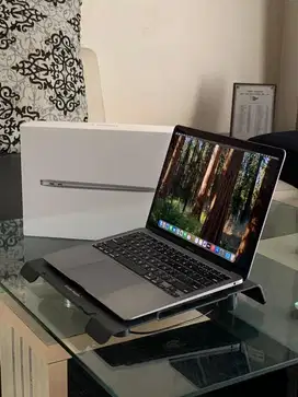 MacBook Air 2020 M1 8/256