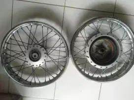 Pelek jari- jari motor Mio sporty
