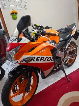 Honda CBR 150 rare CBU built up 2014 carbon