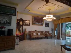 Di Jual Rumah asri dan strategis