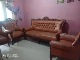 Sofa Romawi kayu jati