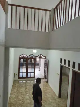 Rumah siap huni di perumnas 1 karawaci