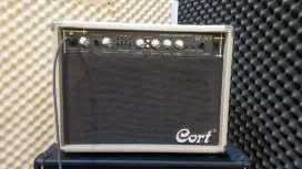 Cort af30 gitar