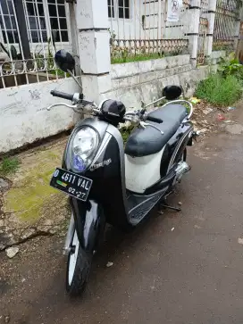 Jual scoopy karbu thn 2012