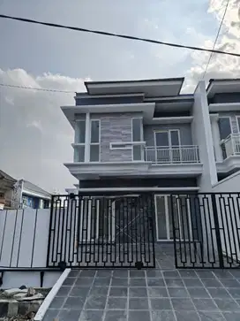 BISA KPR, Rumah Jemursari Selatan HOOK, BARU GRESS