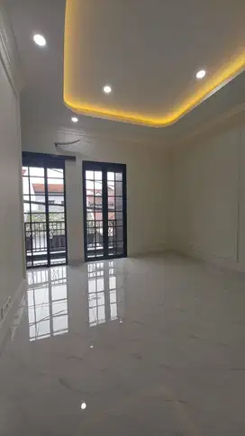 DIJUAL RUMAH DI GRIYA LOKA BSD