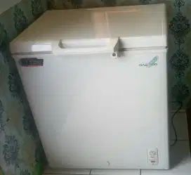 Dijual frezer box