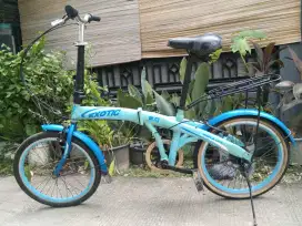 Sepeda Lipat EXOTIC ukuran 20