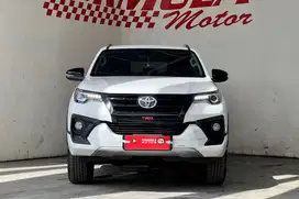 Toyota Fortuner VRZ TRD 2018 Putih