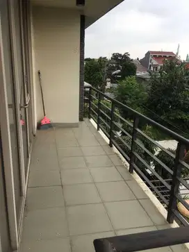 Dijual Cepat Rumah Bagus dan Elegan  Perumahan Cibubur