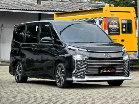 Toyota Voxy 2022
TSS CVT 2.0 Automatic HARGA TERMURAH DP MINIM