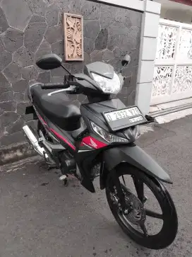 Supra X 125 2019 Akhir. Pajak ON. Standar. Mulus.Ban OK.Cash/Kredit/TT