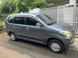 Dijual Daihatsu Xenia 1.3 Li VVT-i MT 2010 Silver