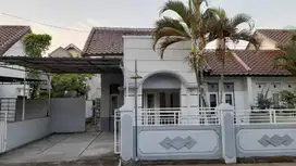 Jual Rumah Lokasi Strategis