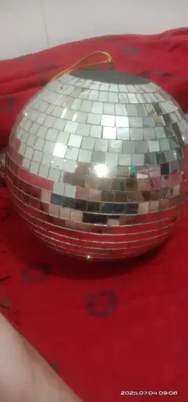 Jual-cpt:Bola natal disco jumbo,Pemakaian ex.cewek, Hrgny msh bs nego,