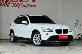 BMW X1 DRIVE CVT 2012 PUTIH