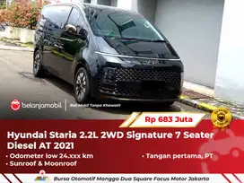 [ LOW KM ] Hyundai Staria 2.2L 2WD Signature 7 Seater Diesel 2021/2022