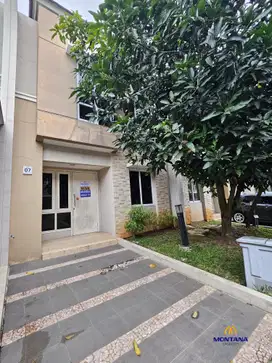 Disewakan Rumah Rapi dekat Sekolah dan Kampus di Gading Serpong