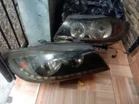 Lampu depan bmw e90