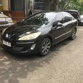 PEUGEOT 408 2013 HITAM