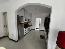 Dijual Rumah di Kota Baru Parahyangan Posisi Hook