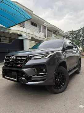 Toyota Fortuner 2.8 GR Sport 2023