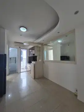 Jual muurah 2Br baru renov semi furnish Basura City
