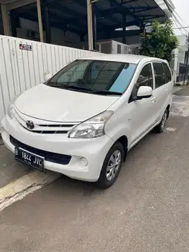 Avanza E matik 2013 antik