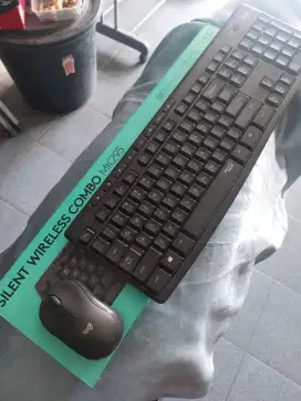 Keyboard wireless Logitech Mk295