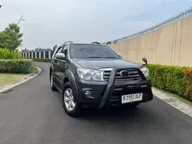 Toyota Fortuner G 2.5 Diesel 2010 Gress Siap Pakai