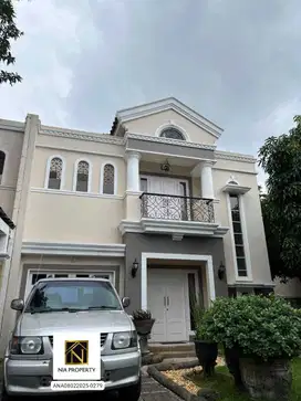 Rumah Cantik LT257 Raffles Hills Cibubur siap huni