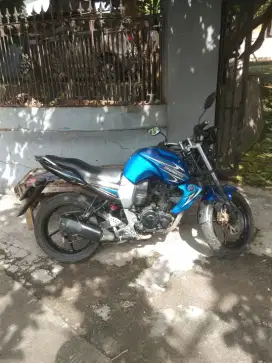 Yamaha Byson Tangan 1 Dari Dealer Pajak Hidup Tahun Depan