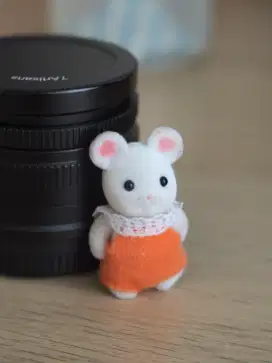 7Artisans 35mm/F1.4 APS-C Lens
