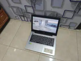 Asus A456UR core i5-6200U ram 12gb,ssd 256gb,grapics Nvidia 930MX