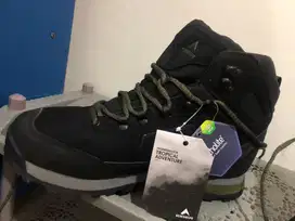 Sepatu Gunung Merek Eiger