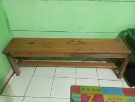 meja + bangku 4 bekas ketoprak .
